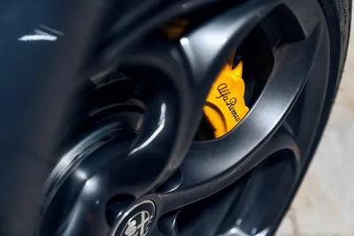 Yellow Brake Caliper on Black Alloy Wheel - free cars & vehicles wallpaper 6000×4000