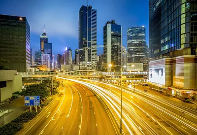 Hong Kong Urban Highway at Twilight with Light Trails - free city & urban wallpaper 5120×3508