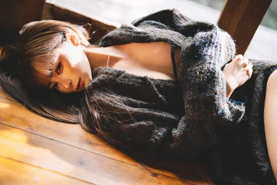 Woman in Dark Sweater Resting on Wooden Floor - free people & portraits wallpaper 6000×4000