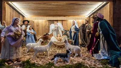 Nativity Scene With Figures And Animals In Wooden Stable - free photography wallpaper 5753×3236