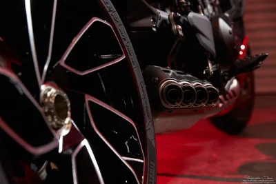 High-Performance Sports Car Engine Detail Showcase - free cars & vehicles wallpaper 5068×3379