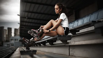 Urban Rollerblader on Industrial Rooftop - free people & portraits wallpaper 2000×1125