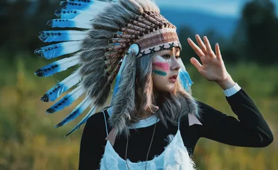 Young Girl in Native American Headdress with Face Paint - free people & portraits wallpaper 2048×1256