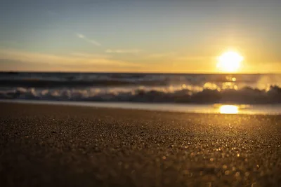 Golden Sunset Over Beach with Waves and Sand - free wallpaper 6000×4000