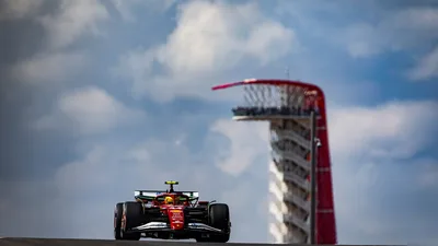 Formula 1 Race Car Speeding Past Red Pit Building - free cars & vehicles wallpaper 3840×2160
