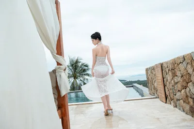Woman in White Lace Dress by Luxury Pool - free people & portraits wallpaper 6000×4000