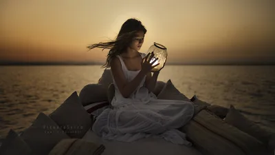 Girl with Lantern on Boat at Sunset - free people & portraits wallpaper 1920×1080