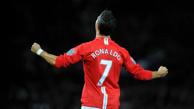 Cristiano Ronaldo Manchester United Glory 5K - free sports wallpaper 5120×2880