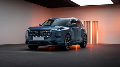 Audi Q7 TDI Quattro S Line 2026 In Modern Studio - free cars & vehicles wallpaper 7680×4320