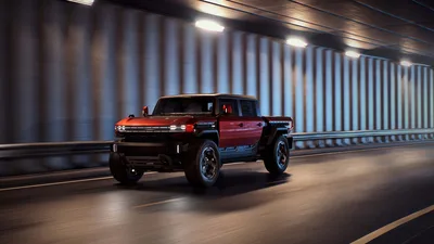 GMC Hummer EV Concept Charging Through Urban Tunnel - free cars & vehicles wallpaper 5120×2880