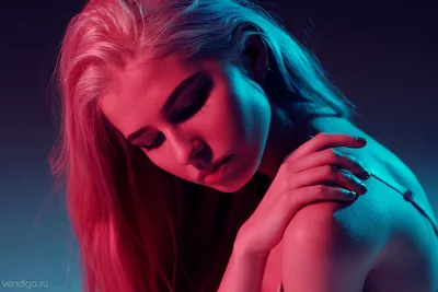 Neon-Lit Portrait With Dual Color Lighting - free people & portraits wallpaper 3840×2560