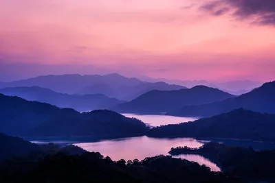 Alpine Dusk Over Mirror Lakes - free nature wallpaper 7360×4912