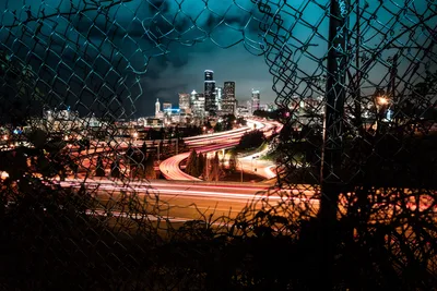 Seattle Lights Through the Fence - free city & urban wallpaper 6000×4000