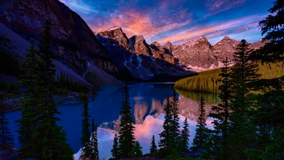 Moraine Lake Sunset in the Valley of Ten Peaks - free nature wallpaper 6000×3376