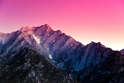 Alpine Glow Over Sierra Nevada Peaks - free nature wallpaper 5616×3744