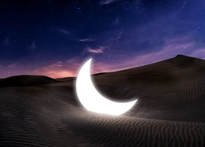 Fallen Moon in the Desert Night - free nature wallpaper 3625×2591