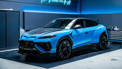 Blue Lamborghini Urus SE R'Evo Limited Edition 2026 - free cars & vehicles wallpaper 5120×2880
