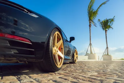 Golden Wheels on the Shore - free cars & vehicles wallpaper 2048×1365