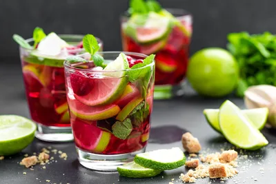 Raspberry Mojito Refresh with Fresh Lime and Mint - free food wallpaper 2000×1333
