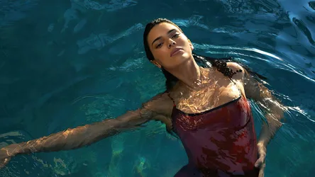 Woman Floating in Clear Turquoise Pool Water - free people & portraits wallpaper 2048×1152