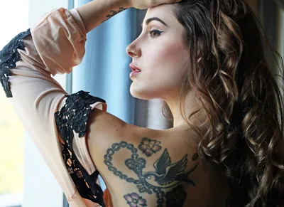 Woman With Tattoos Posing In Profile With Lace Sleeve - free people & portraits wallpaper 2048×1492