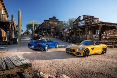 Modern Sports Cars in Wild West Town Setting - free cars & vehicles wallpaper 4096×2731
