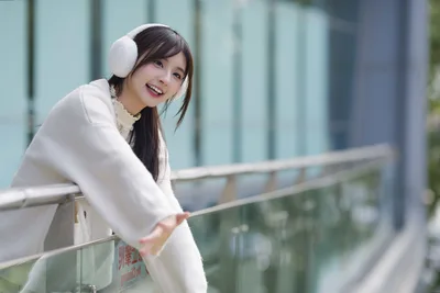 Young Woman in White Winter Outfit with Earmuffs - free people & portraits wallpaper 5120×3418