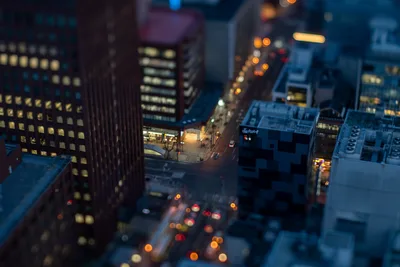 Aerial Night View of Urban Street with Traffic Lights - free city & urban wallpaper 5568×3712