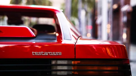 Red Testarossa Sports Car on Urban Street - free cars & vehicles wallpaper 1920×1080