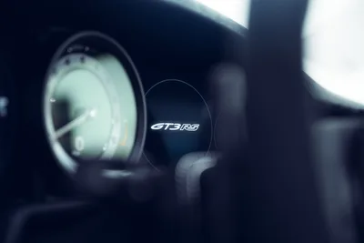 Solo English Text - free cars & vehicles wallpaper 2048×1365
