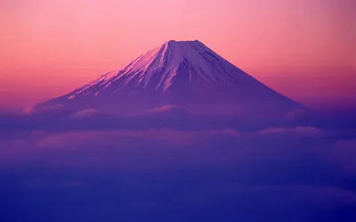 Mount Fuji at Twilight: A Serene Dawn - free nature wallpaper 5120×3200