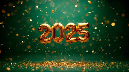 Golden 2025 New Year Celebration with Confetti - free nature wallpaper 5120×2880