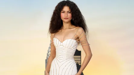 Zendaya Ethereal Bridal Elegance 2026 - free wallpaper 5120×2880