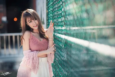 Brown-Haired Beauty in a Shirt - free people & portraits wallpaper 5760×3840