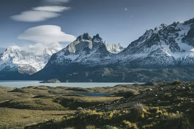 Alpine Majesty: Turquoise Lakes and Snow-Capped Peaks - free gaming wallpaper 3000×2001