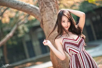 Brown-Haired Model in a Dress - free people & portraits wallpaper 5760×3840