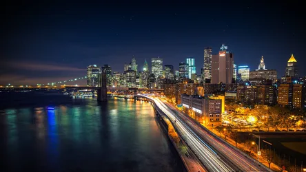 Manhattan Lights: A City That Never Sleeps - free wallpaper 3840×2160