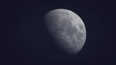 Lunar Glow in the Endless Night - free space wallpaper 3000×1688