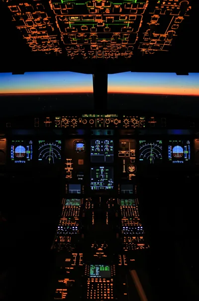 Cockpit Sunrise Over The Endless Horizon - free wallpaper 3000×4534