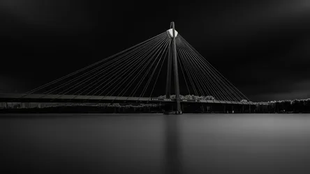 Danube City Bridge at Twilight - free architecture wallpaper 5120×2880