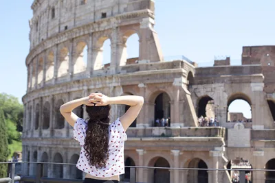 Woman Admiring the Colosseum in Rome - free people & portraits wallpaper 4344×2896