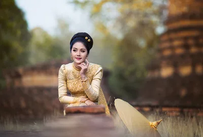 Woman in Golden Traditional Dress by Ancient Temple - free people & portraits wallpaper 1978×1335