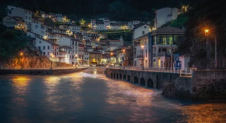 Coastal Village Night with Bridge and Illuminated Buildings - free city & urban wallpaper 6144×3354