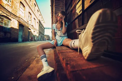 Woman in Blue Dress Posing in Urban Alley - free people & portraits wallpaper 2048×1367