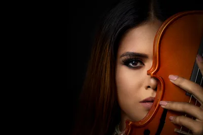 Woman With Violin Against Black Background - free people & portraits wallpaper 6144×4096