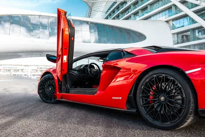 Red Lamborghini Supercar with Open Scissor Door - free cars & vehicles wallpaper 5650×3770