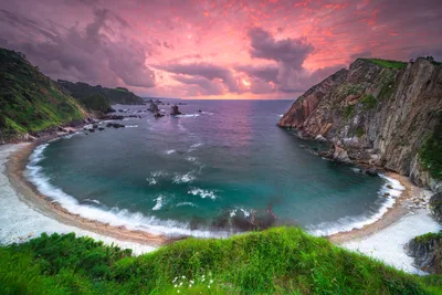 Dramatic Sunset Over Coastal Cove with Cliffs - free wallpaper 6144×4096