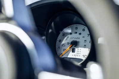GT3RS Sports Car Tachometer Gauge Close-Up - free cars & vehicles wallpaper 6720×4480
