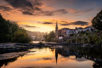 River Valley Church at Golden Sunset - free landscapes wallpaper 5386×3591