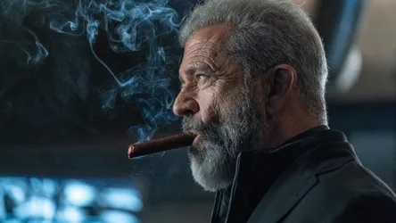 Bearded Man Smoking Cigar in Profile - free movies & tv wallpaper 3840×2160